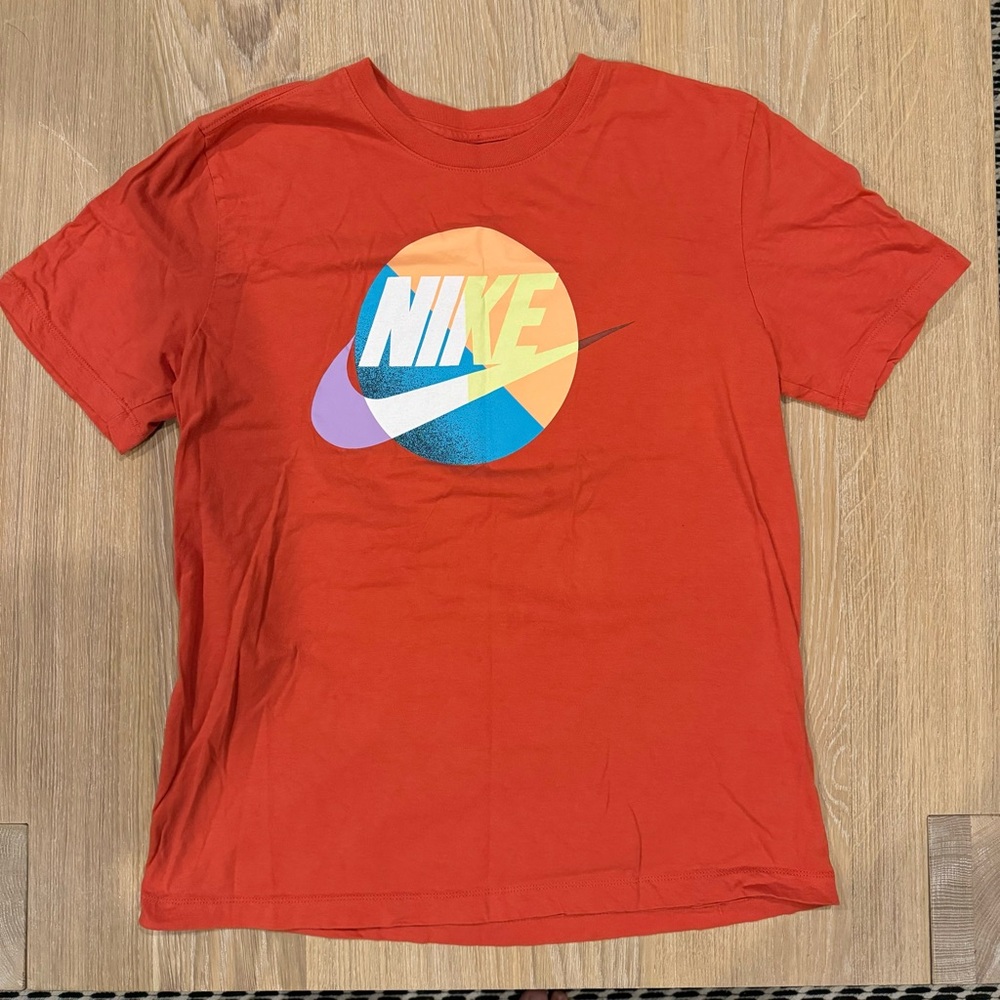 Nike T-shirt